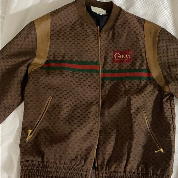 Authentic - Large Brown Gucci GG Motif Bomber Jacket - Picture 8 of 13